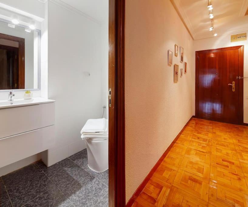 Apartamento Maura 2 Dormitorios Οβιέδο Εξωτερικό φωτογραφία